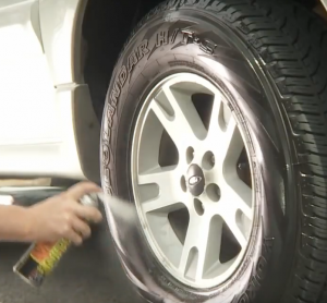 Simoniz Nitro Extreme Gloss Tire Dressing video