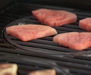 STŌK Grills Fruit Grilling video