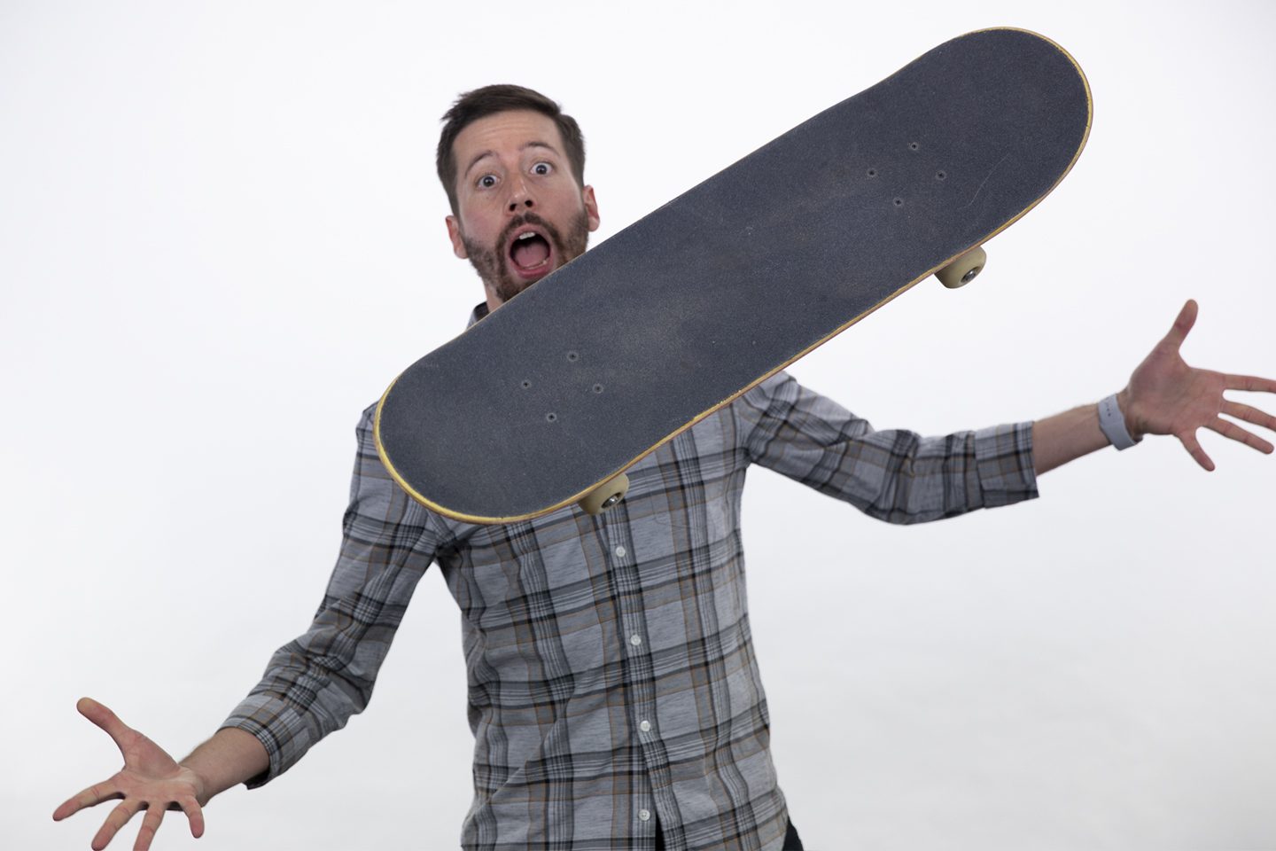 tossing skateboard